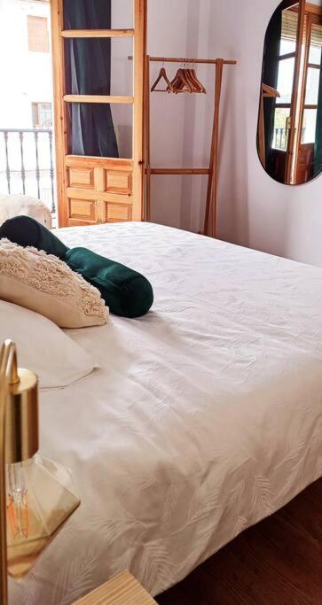 Serendipia: Tu Hogar En Este Blanco Pueblo Frigiliana Ngoại thất bức ảnh